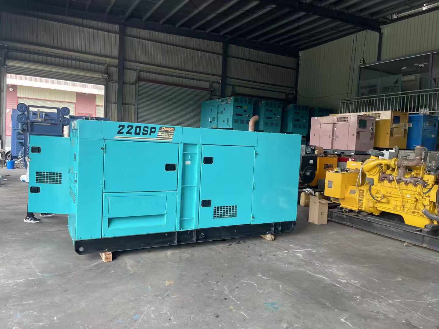 旬邑800kW 柴油发电机的输出电流波动范围是多少？