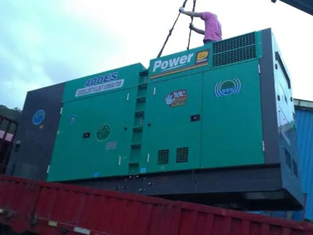 旬邑柴油发电机组转速不稳定时，如何对发动机进行维护？