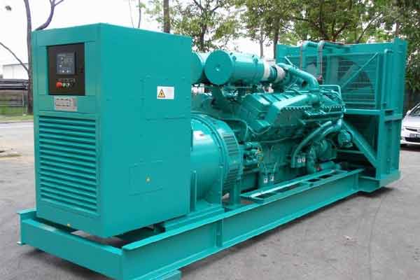 旬邑柴油发电机组电压不稳定怎样维修？