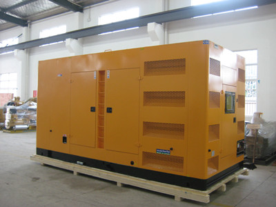 旬邑不同类型的发电机组在冬季保养时的注意事项有何差异？